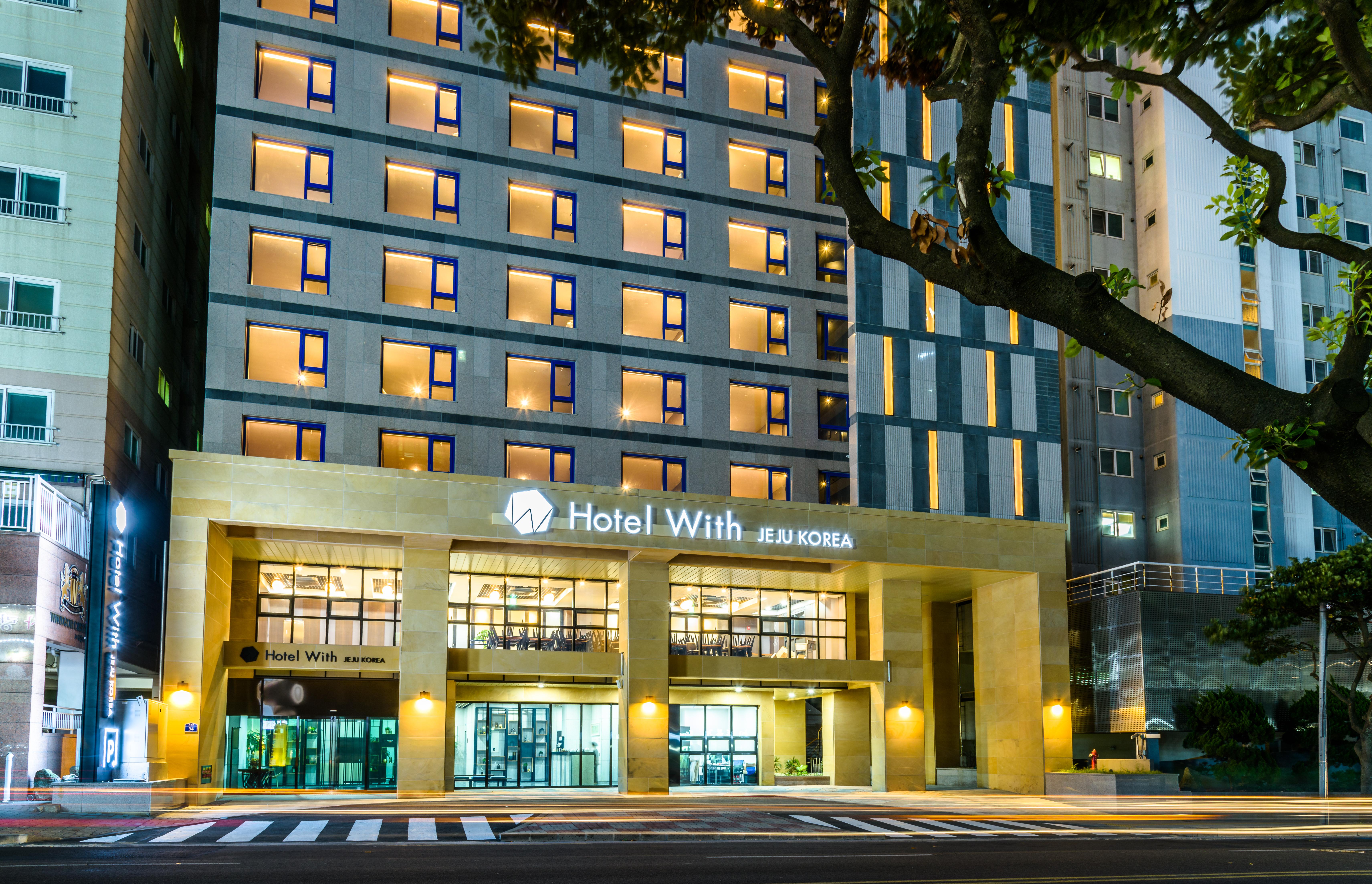 Hotel With Τζέτζου Εξωτερικό φωτογραφία